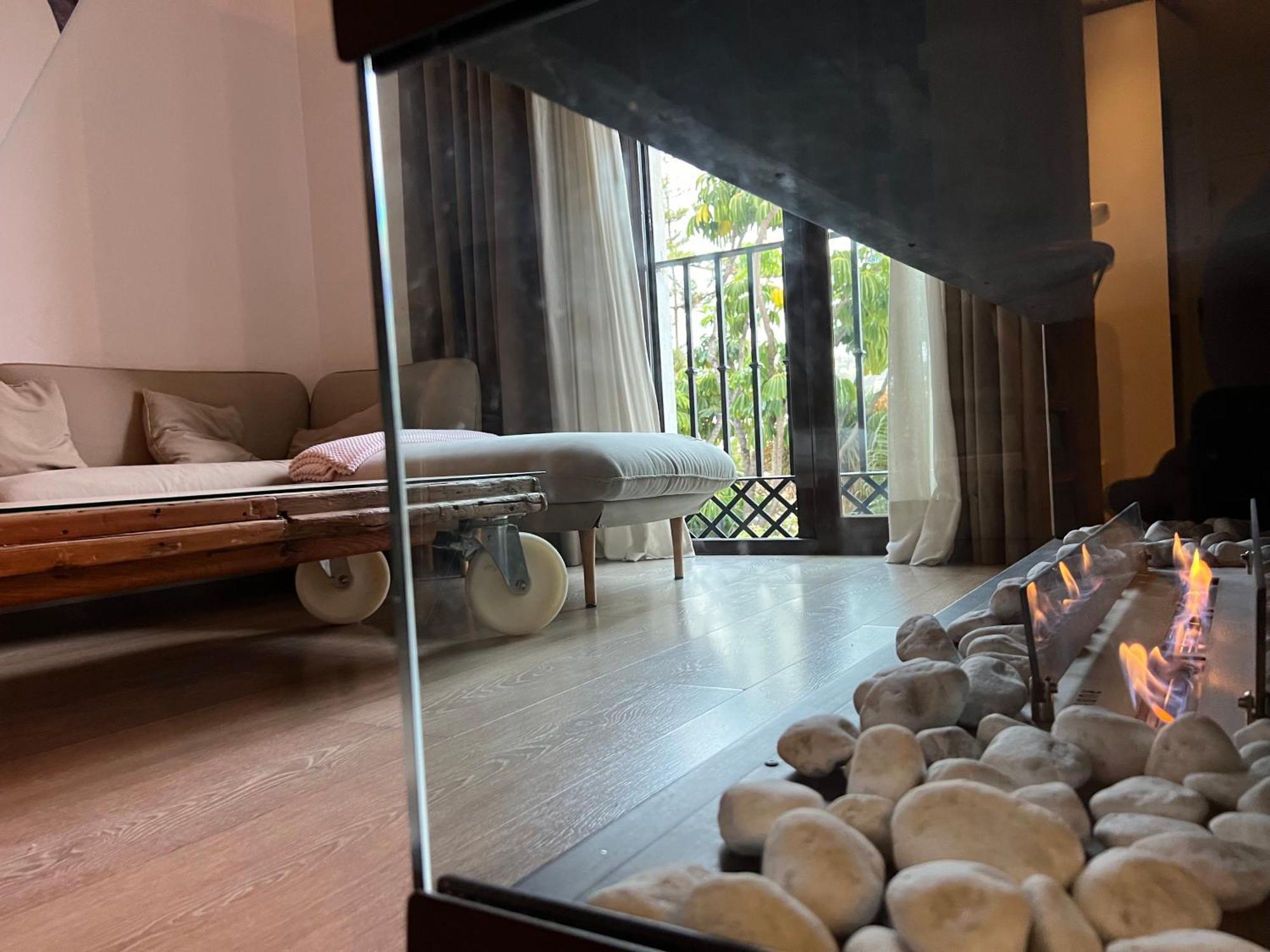 Pipa Apartments Almuñécar Екстериор снимка